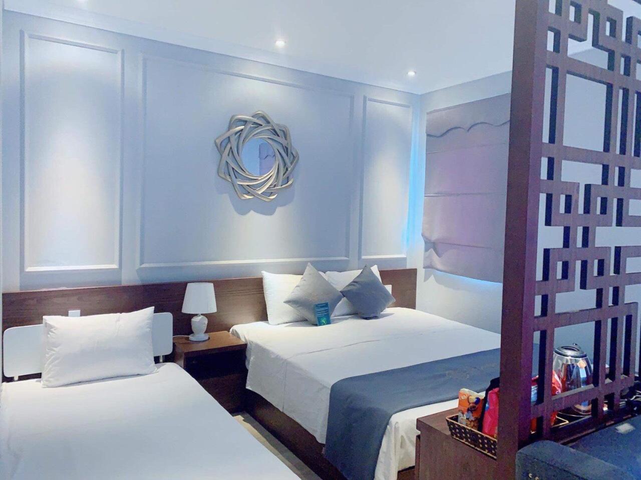The Confetti Hotel Ha Long Exterior foto